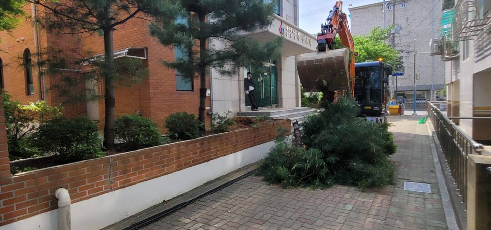 화단철거전문업체 확인 사항 히어로 이미지